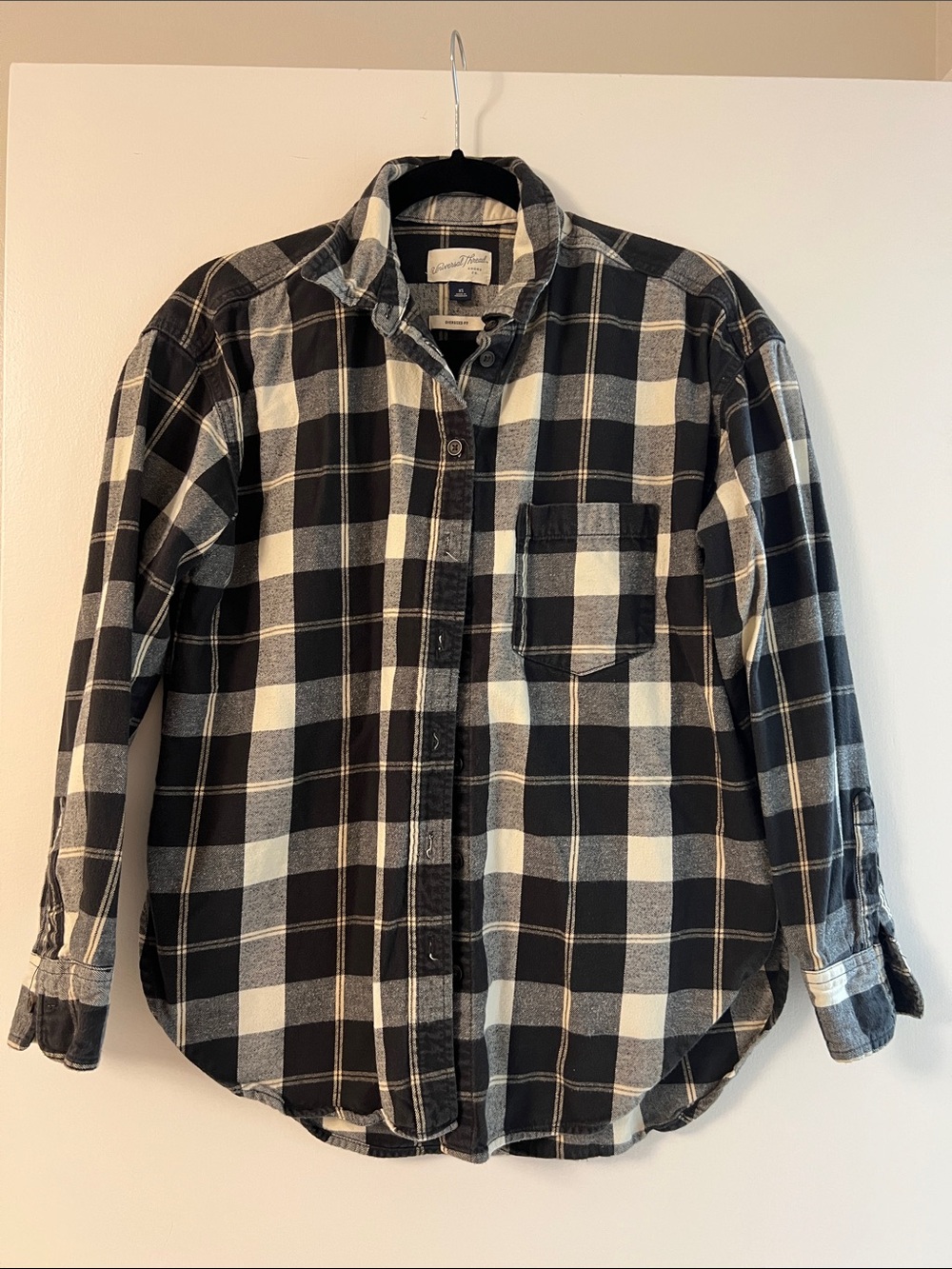 Universal Thread Black & White Plaid Button-Down Shirt